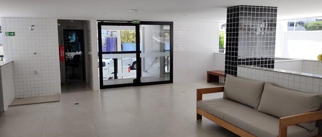 Apartamento à venda com 1 quarto, 38m² - Foto 3