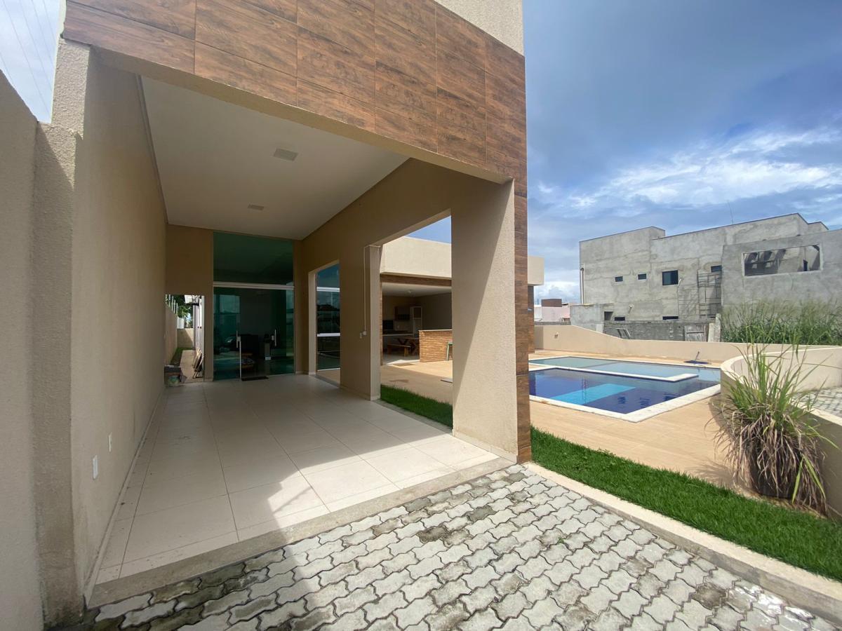 Casa de Condomínio à venda com 4 quartos, 330m² - Foto 4