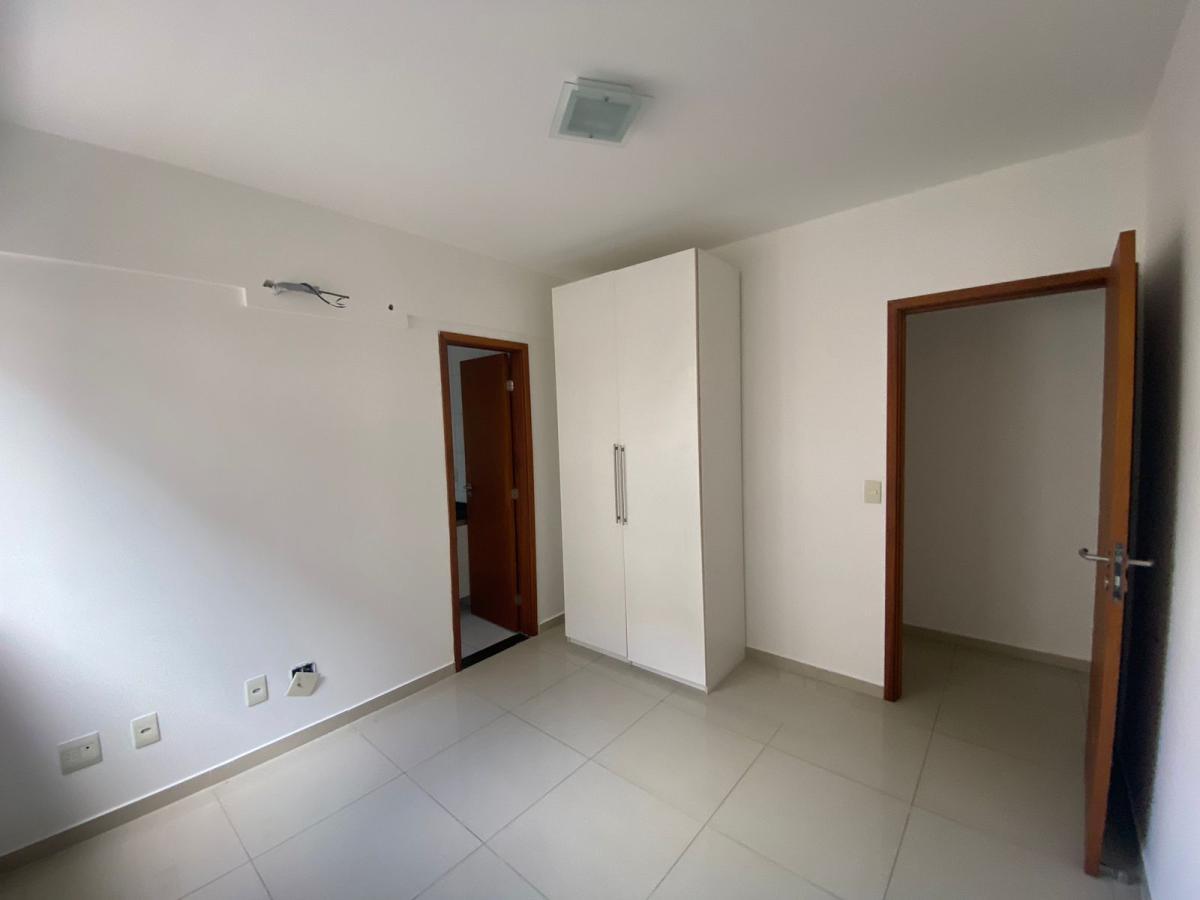 Apartamento à venda com 4 quartos, 146m² - Foto 23