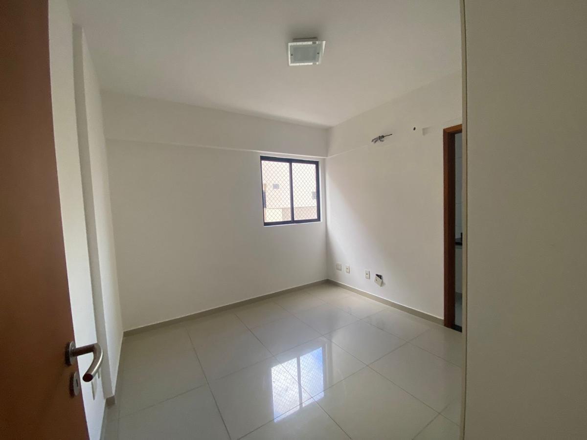 Apartamento à venda com 4 quartos, 146m² - Foto 27