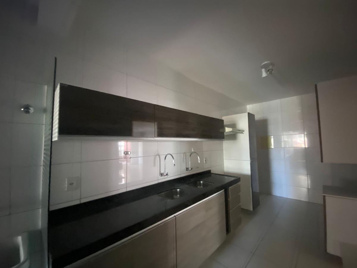 Apartamento à venda com 4 quartos, 146m² - Foto 21