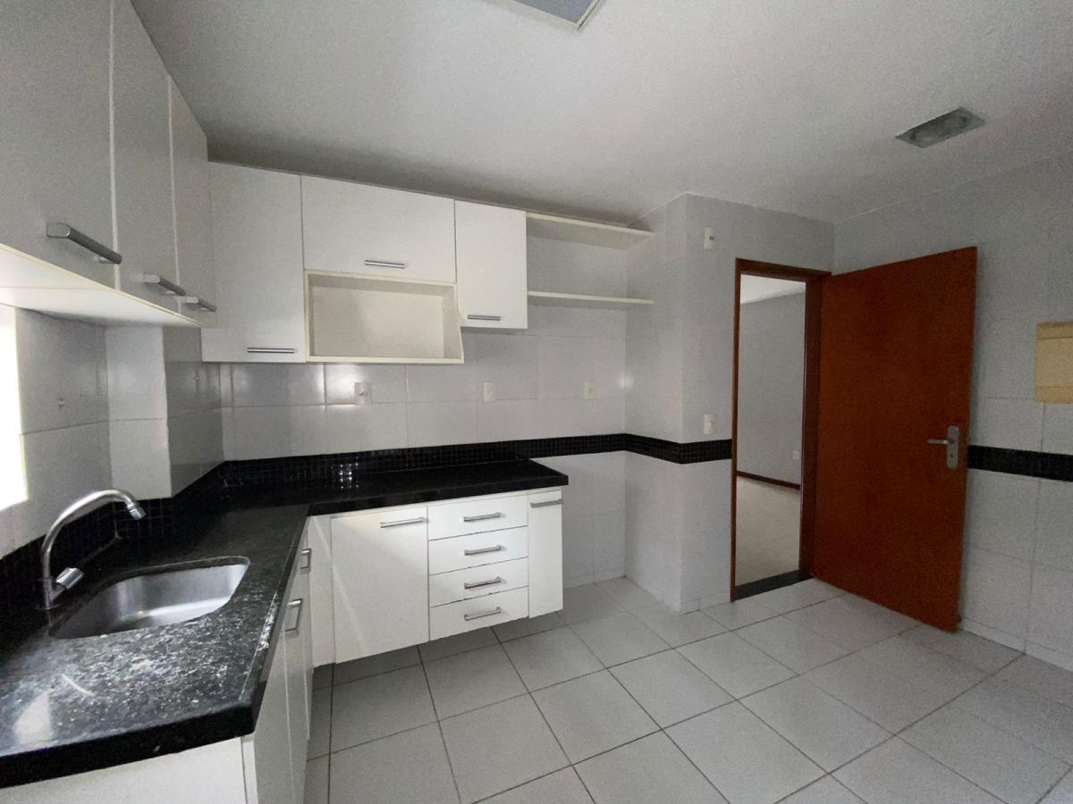 Apartamento à venda com 3 quartos, 125m² - Foto 10