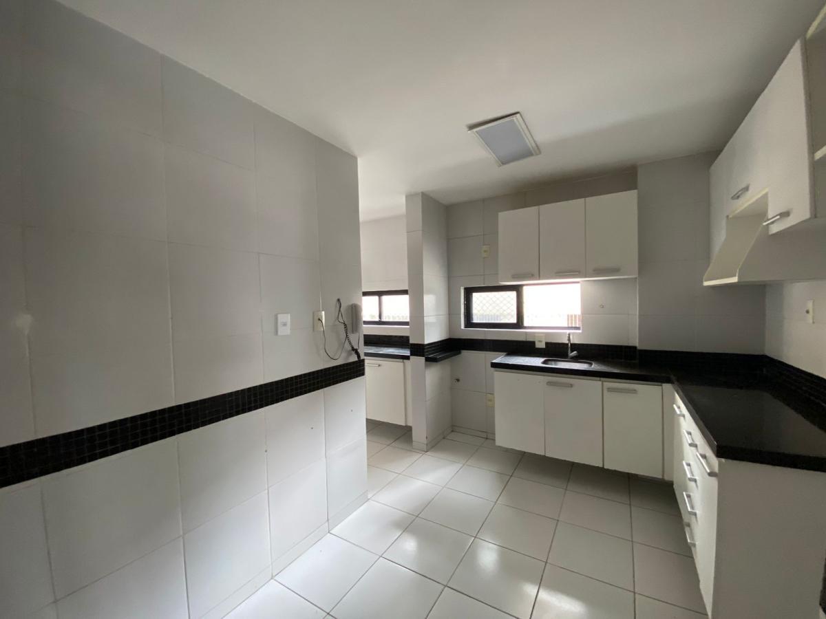 Apartamento à venda com 3 quartos, 125m² - Foto 12