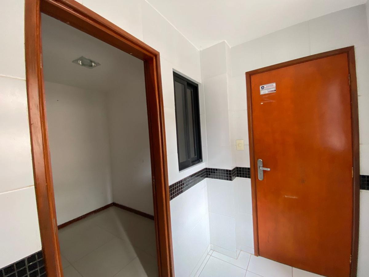 Apartamento à venda com 3 quartos, 125m² - Foto 23