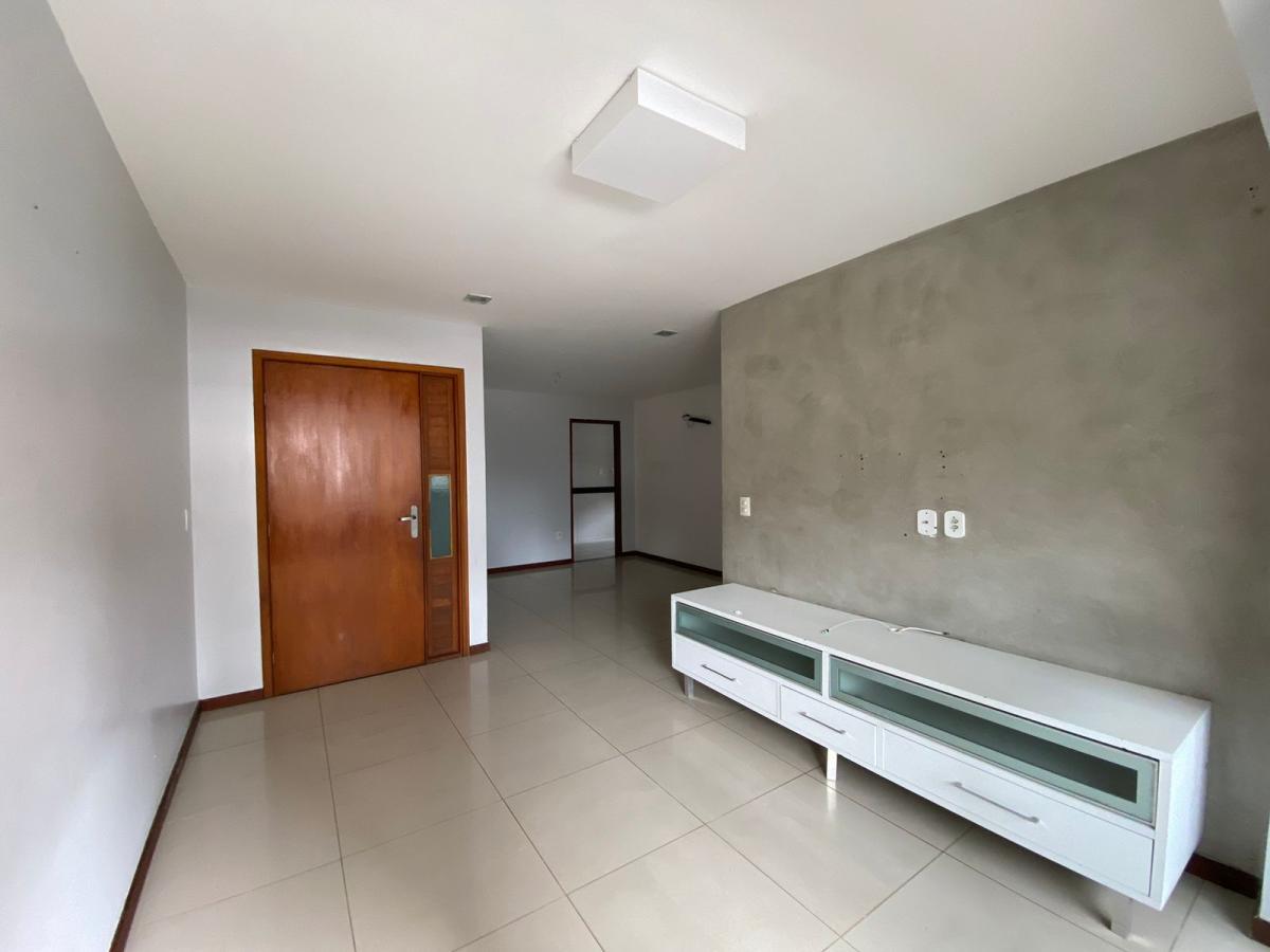 Apartamento à venda com 3 quartos, 125m² - Foto 9