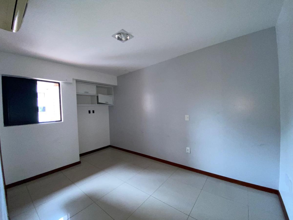 Apartamento à venda com 3 quartos, 125m² - Foto 24