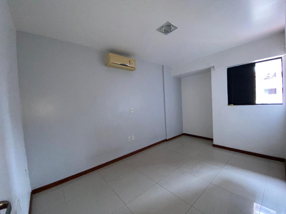 Apartamento à venda com 3 quartos, 125m² - Foto 25