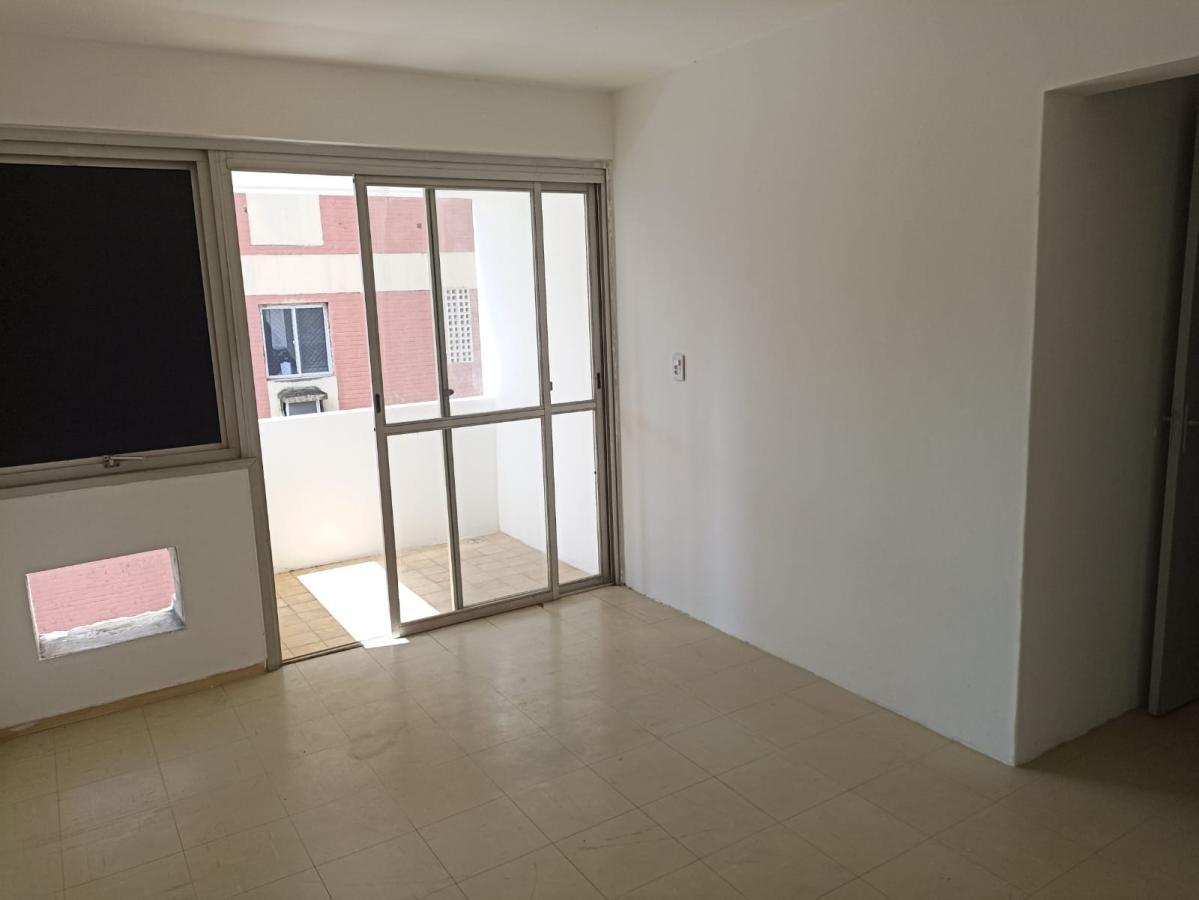 Apartamento à venda com 3 quartos, 117m² - Foto 5