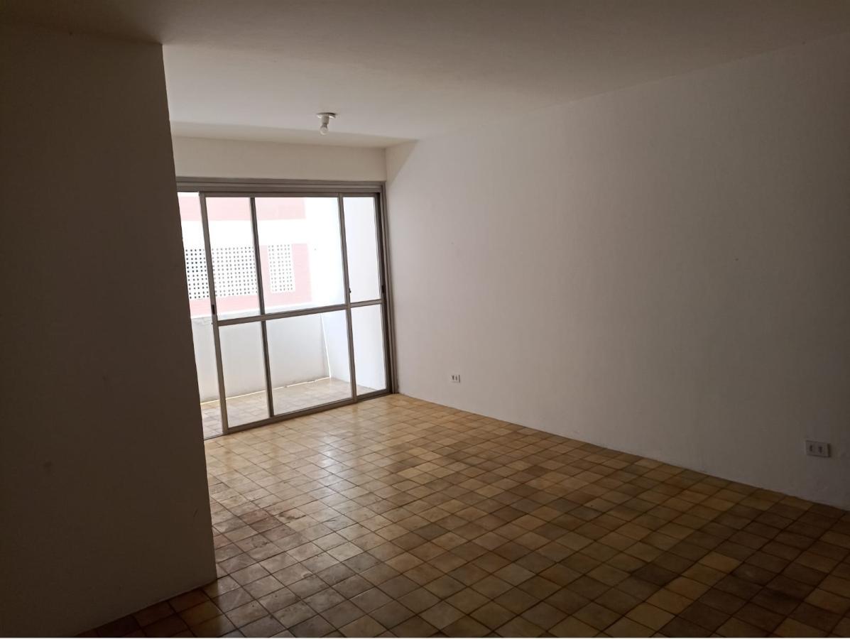 Apartamento à venda com 3 quartos, 117m² - Foto 7