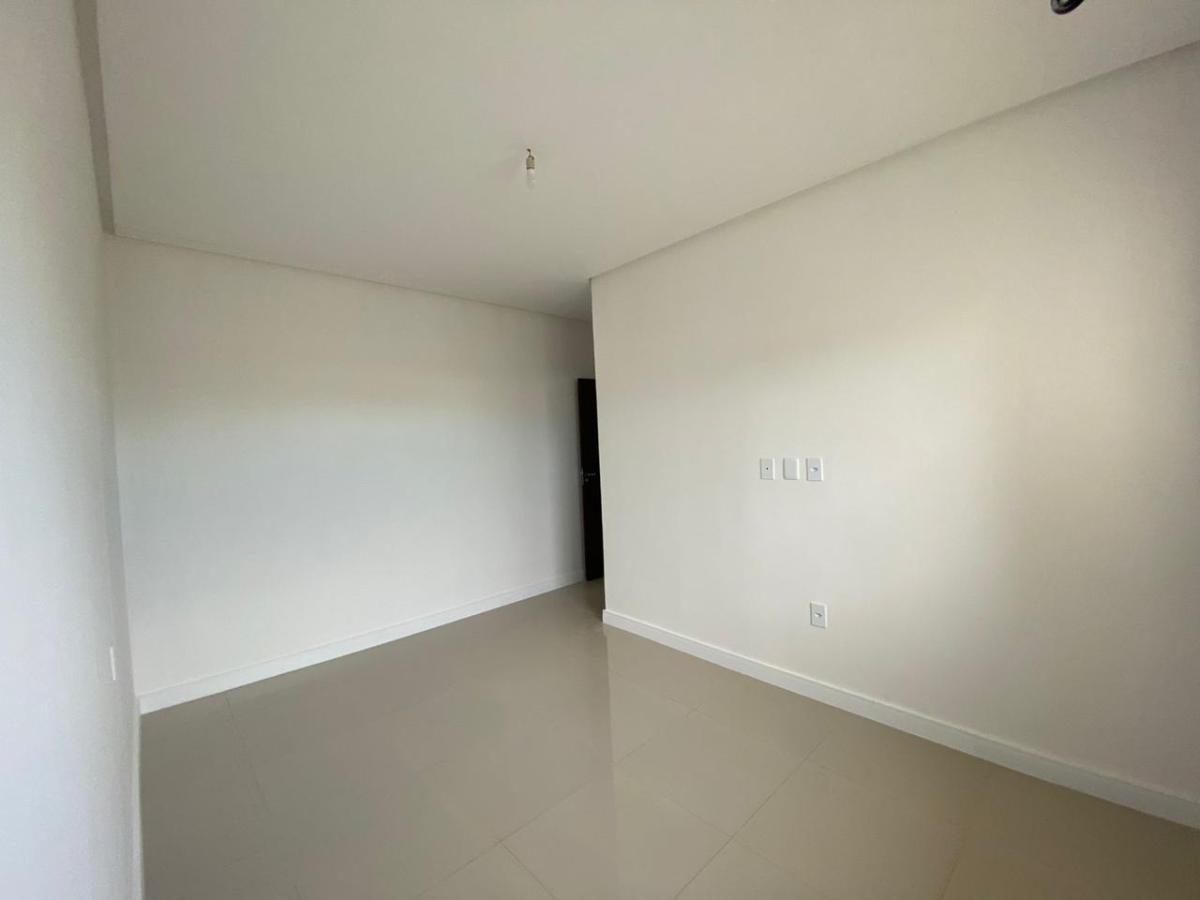 Casa de Condomínio à venda com 3 quartos, 300m² - Foto 19