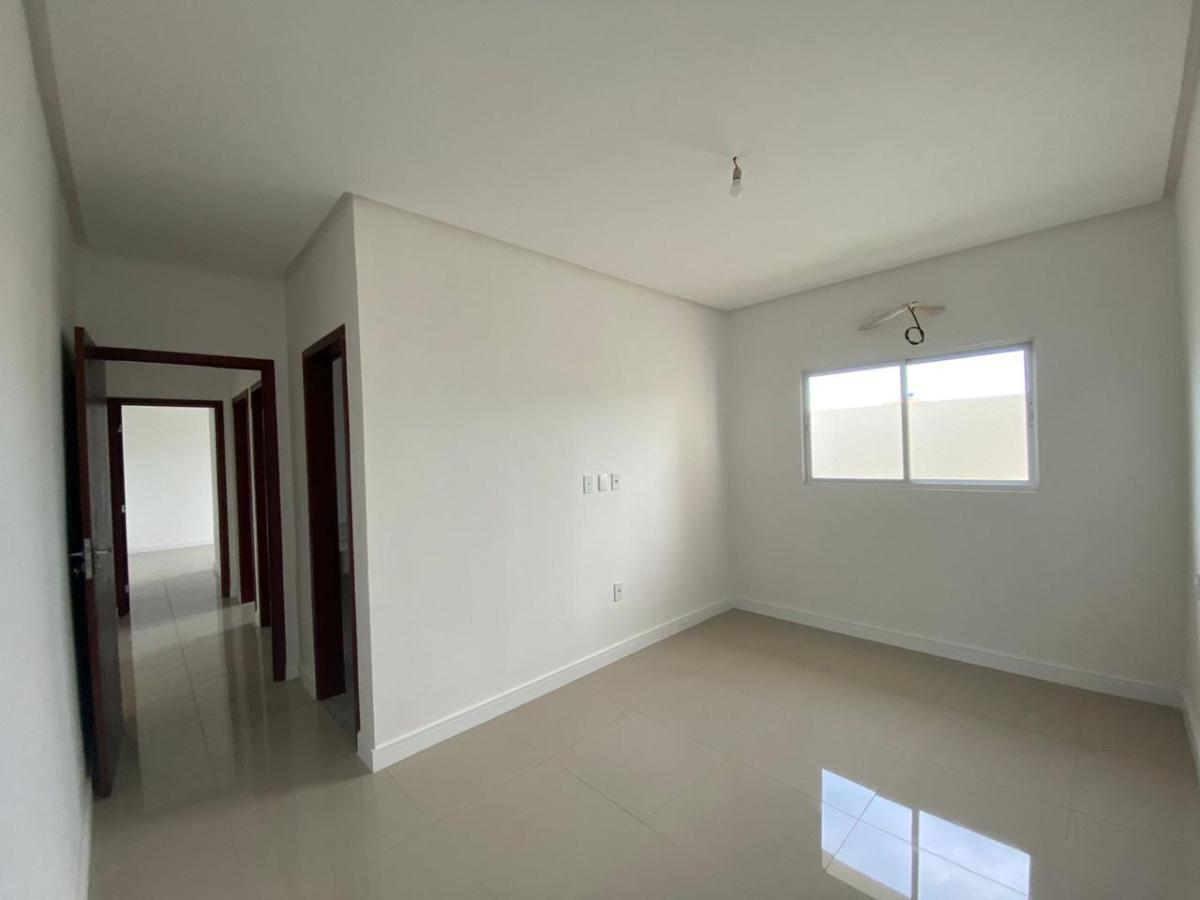 Casa de Condomínio à venda com 3 quartos, 300m² - Foto 12