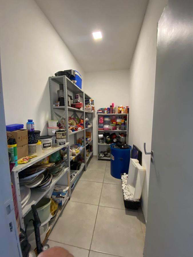 Casa de Condomínio à venda com 4 quartos, 200m² - Foto 11